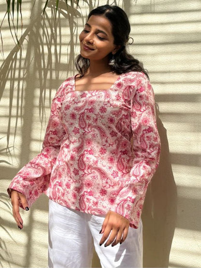 Women's Printed Straight Sleeveless Square Neck Flared Short Kurti for Women & Girls – Pink & White Designer Kurti